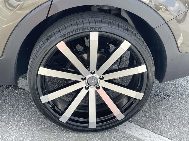 Used 2024 Kia Telluride S w/ S Sunroof Package image 8