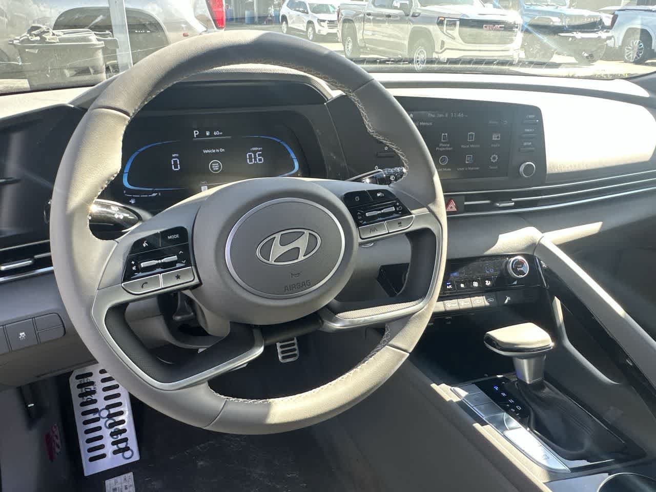 New 2026 Hyundai Elantra SEL Sport FWD image 13