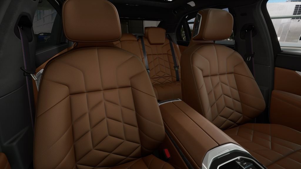 New 2026 BMW i7 xDrive60 w/ Executive Package image 39