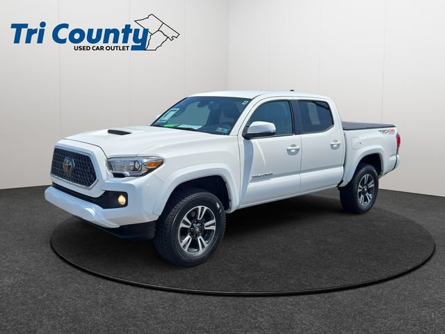 Certified 2019 Toyota Tacoma TRD Sport AWD/4WD image 3