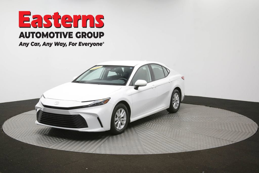 Used 2025 Toyota Camry LE FWD image 55