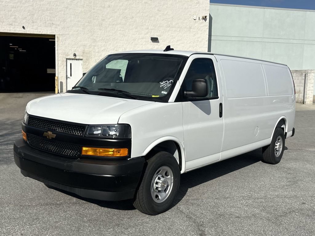 New 2025 Chevrolet Express 3500 Extended w/ Driver Convenience Package RWD image 5