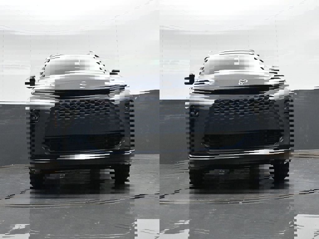 New 2025 Toyota Crown Signia image 34