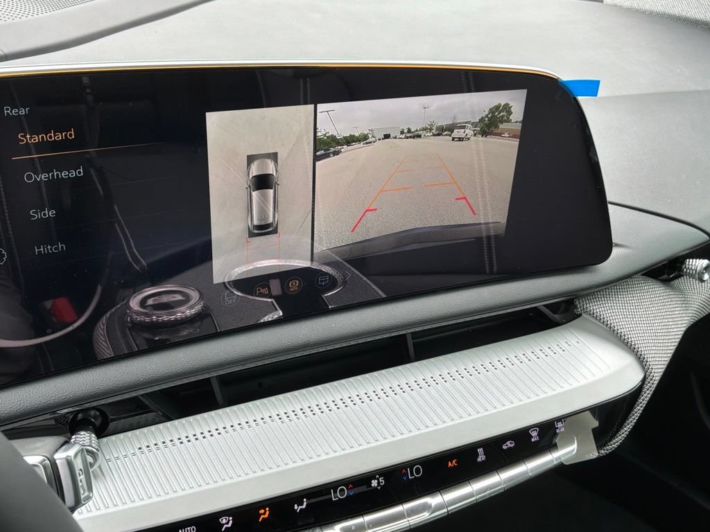 New 2027 Cadillac Optiq Luxury AWD/4WD image 28