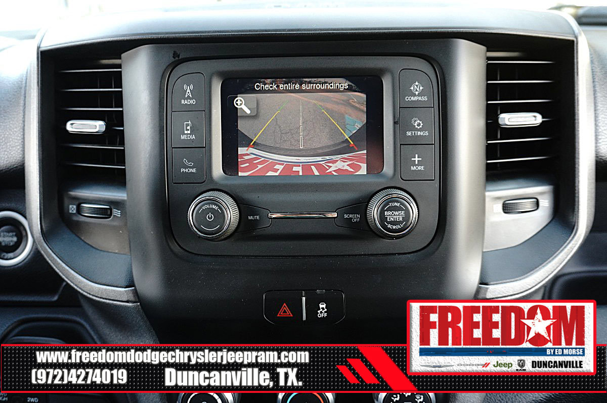 Used 2024 RAM 3500 Tradesman w/ Chrome Appearance Group AWD/4WD image 19