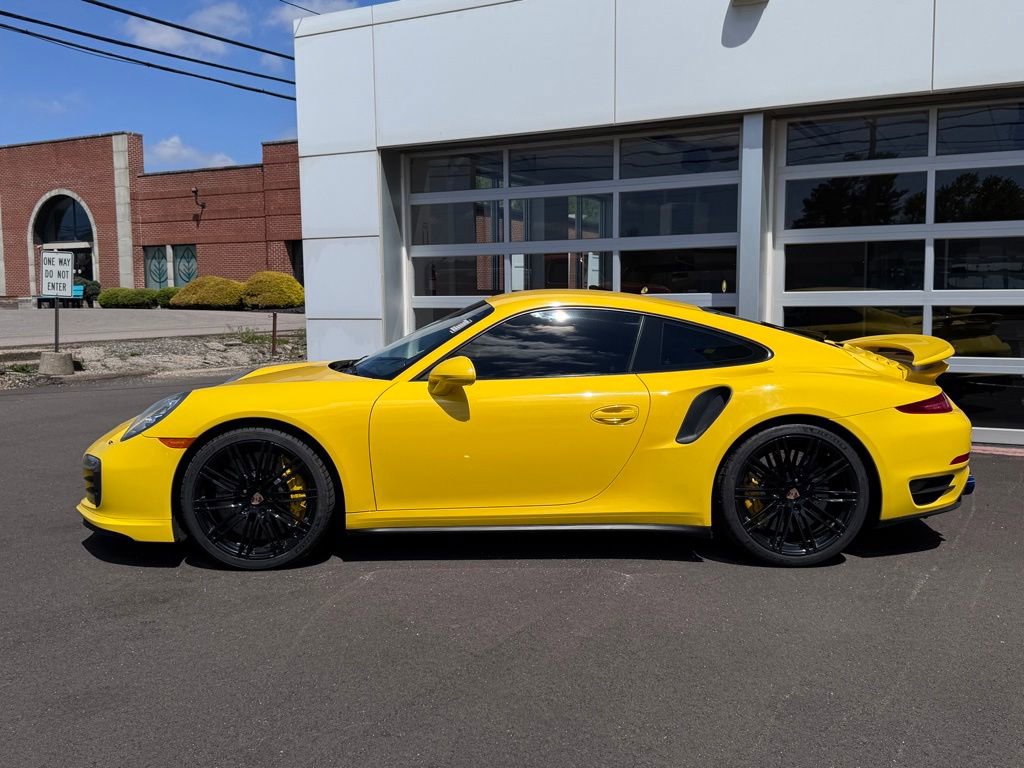 Used 2014 Porsche 911 Turbo S AWD/4WD image 2