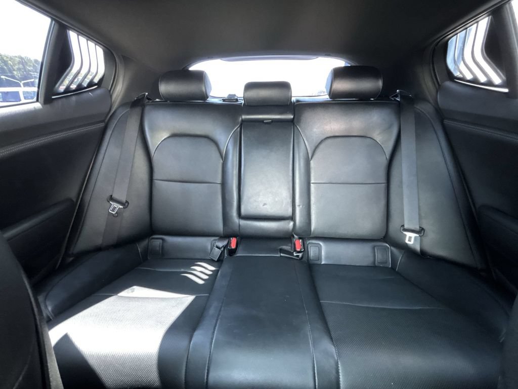 Used 2021 Kia Stinger GT1 AWD/4WD image 26