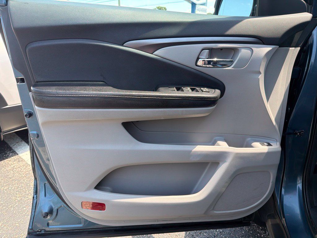 Used 2016 Honda Pilot EX image 13