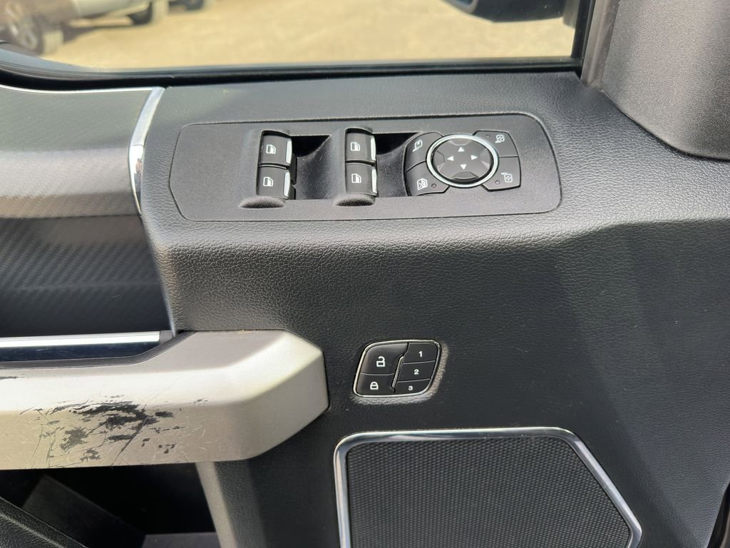 Used 2020 Ford F150 Lariat w/ Equipment Group 502A Luxury image 7