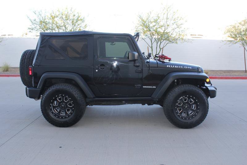 Used 2012 Jeep Wrangler Rubicon w/ PWR Convenience Group AWD/4WD image 3