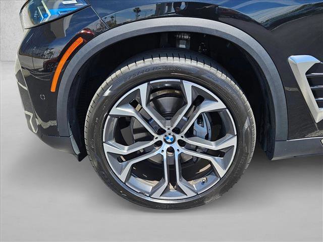 Certified 2025 BMW X5 xDrive40i AWD/4WD image 25