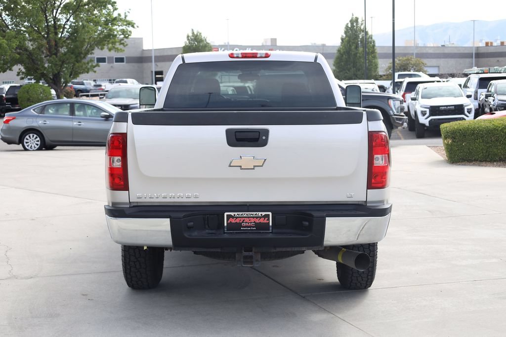 Used 2009 Chevrolet Silverado 3500 LT w/ Exterior Plus Package AWD/4WD image 5
