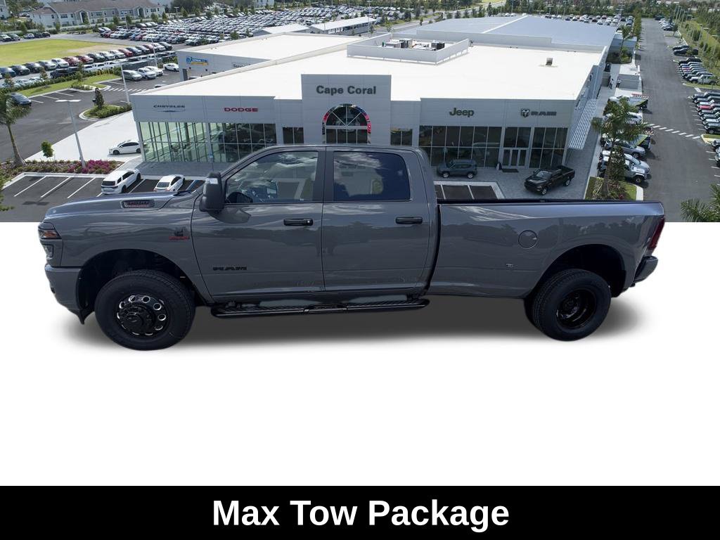 New 2026 RAM 3500 Big Horn AWD/4WD image 6