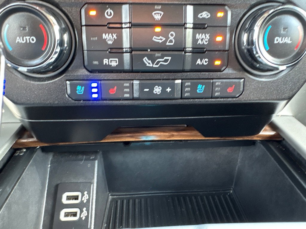 Used 2019 Ford F150 Lariat AWD/4WD image 26