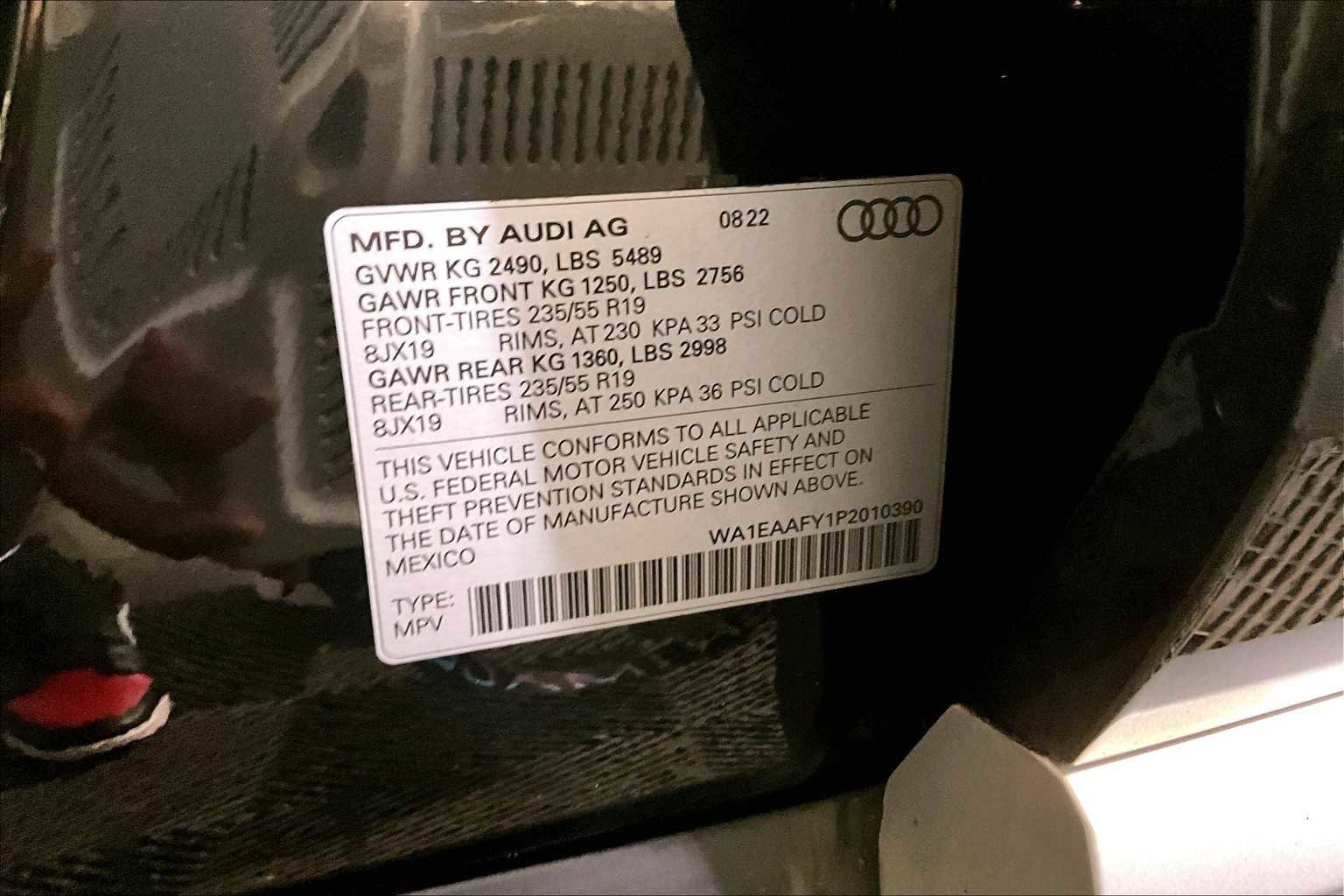 Used 2023 Audi Q5 2.0T Premium Plus w/ Premium Plus Package image 33