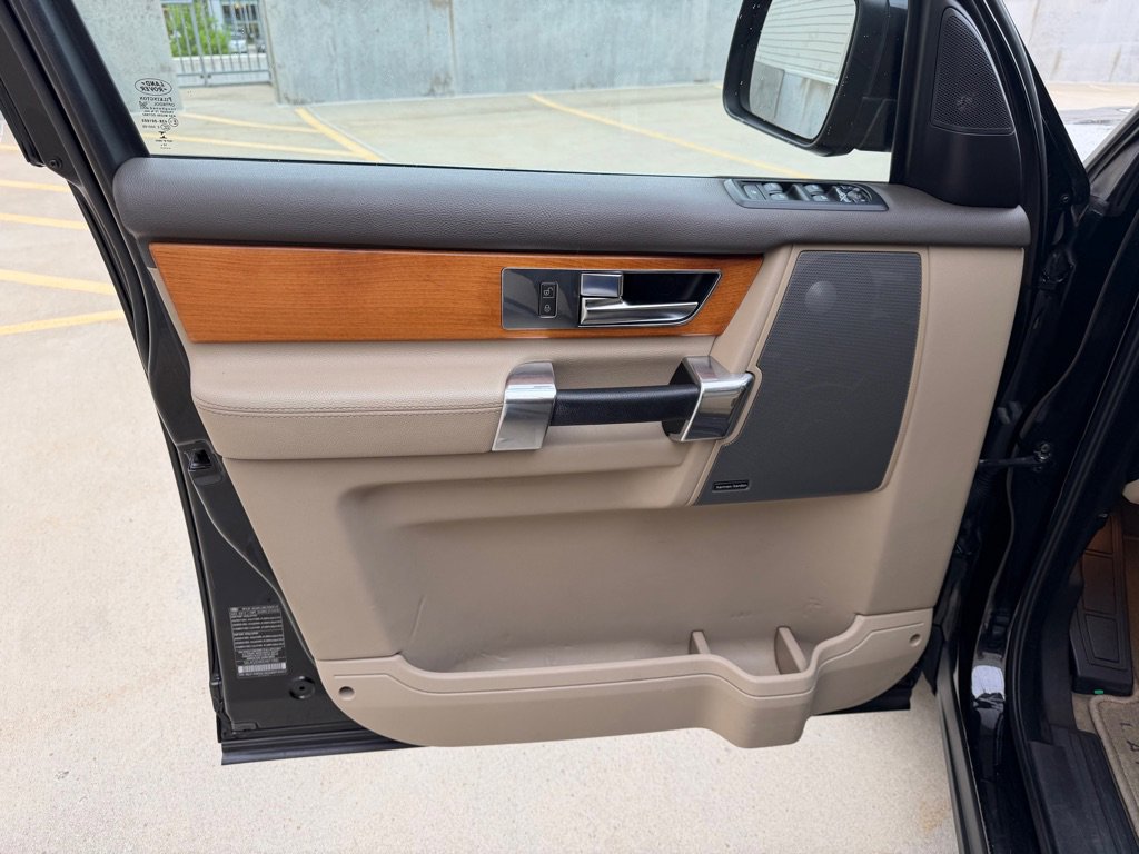 Used 2013 Land Rover LR4 HSE AWD/4WD image 10