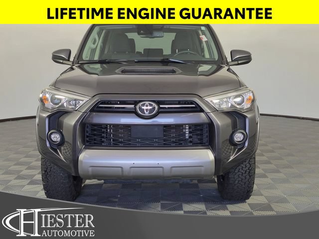 Used 2023 Toyota 4Runner TRD Off-Road AWD/4WD image 3