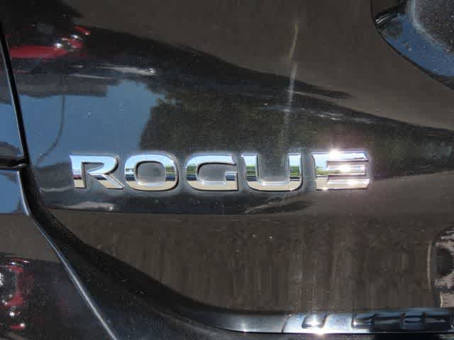 Used 2018 Nissan Rogue SV AWD/4WD image 7