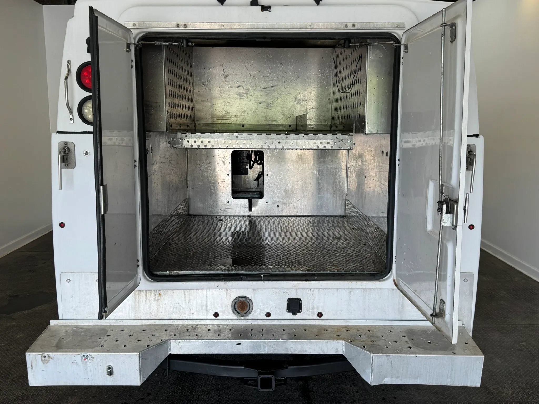 Used 2012 Ford F350 XL w/ PWR Equipment Group AWD/4WD image 23