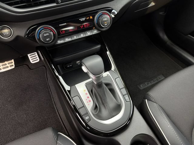 Used 2023 Kia Forte GT-Line FWD image 22