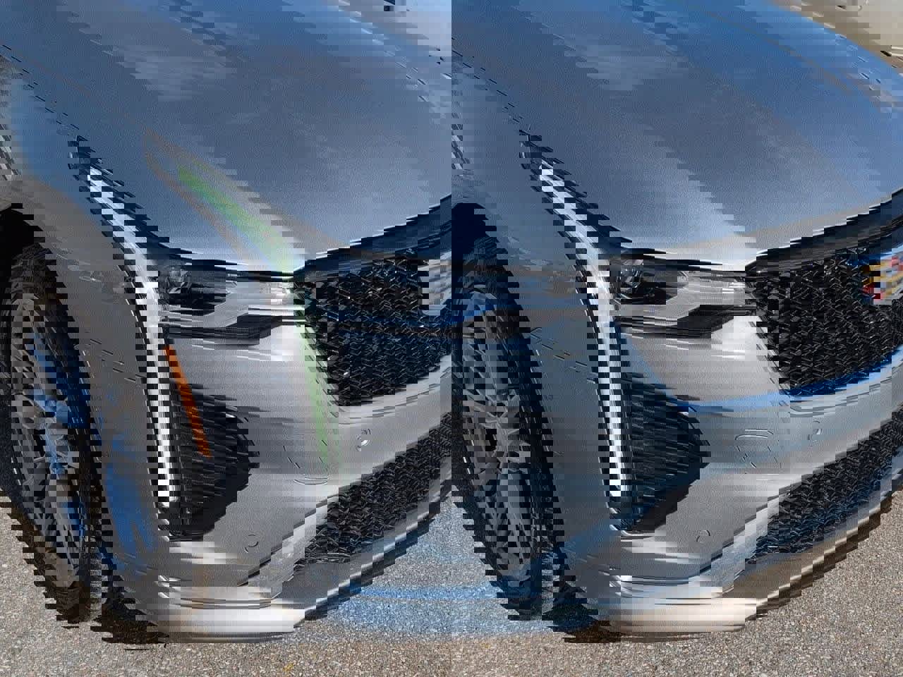 Used 2023 Cadillac CT4 Sport w/ Technology Package image 10