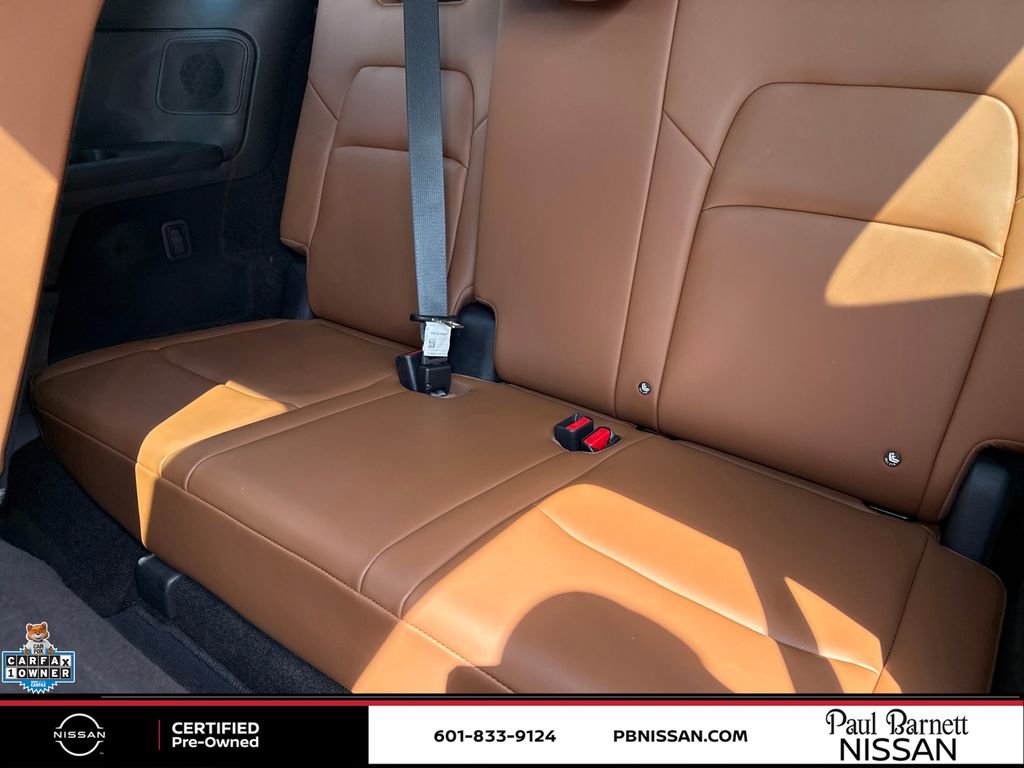 Certified 2025 Nissan Pathfinder Platinum w/ Cargo Package FWD image 31