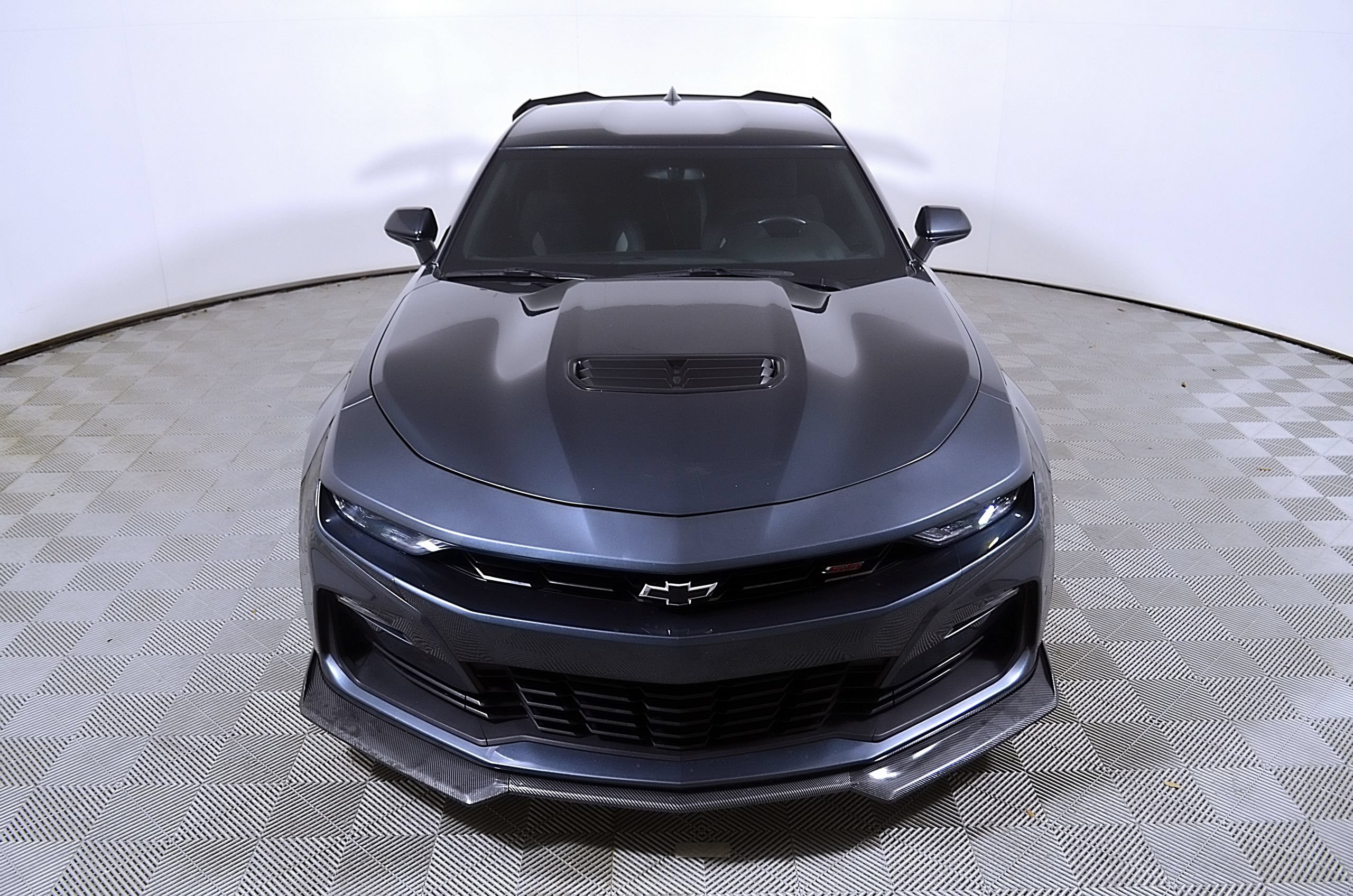 Used 2023 Chevrolet Camaro SS RWD image 4