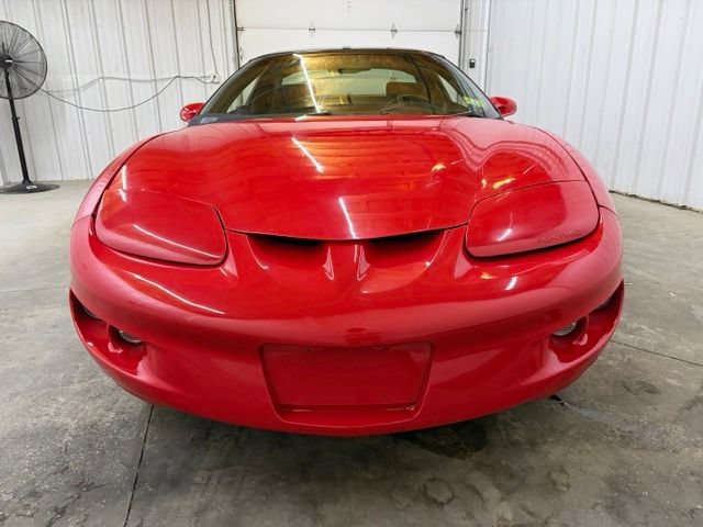 Used 2000 Pontiac Firebird Coupe w/ Opt Pkg RWD image 2