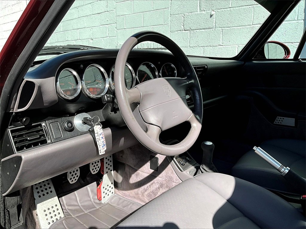Used 1997 Porsche 911 Carrera 4S image 4