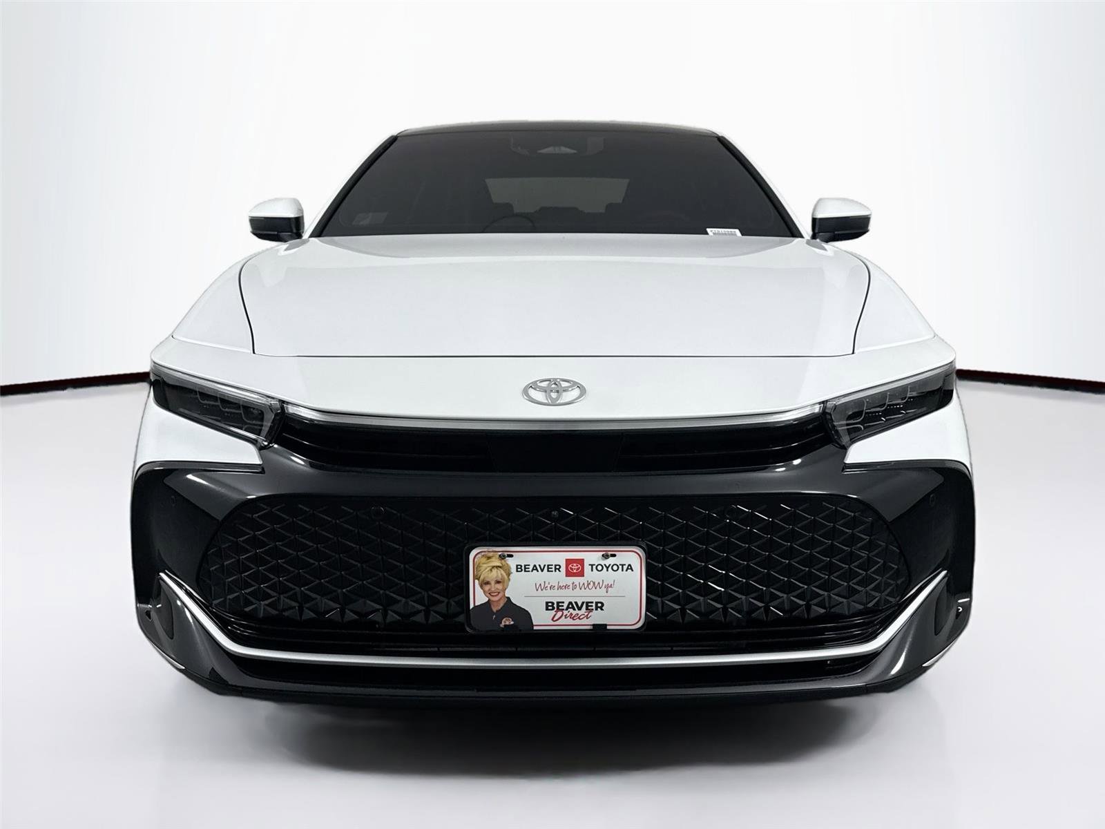 Certified 2025 Toyota Crown Platinum image 9