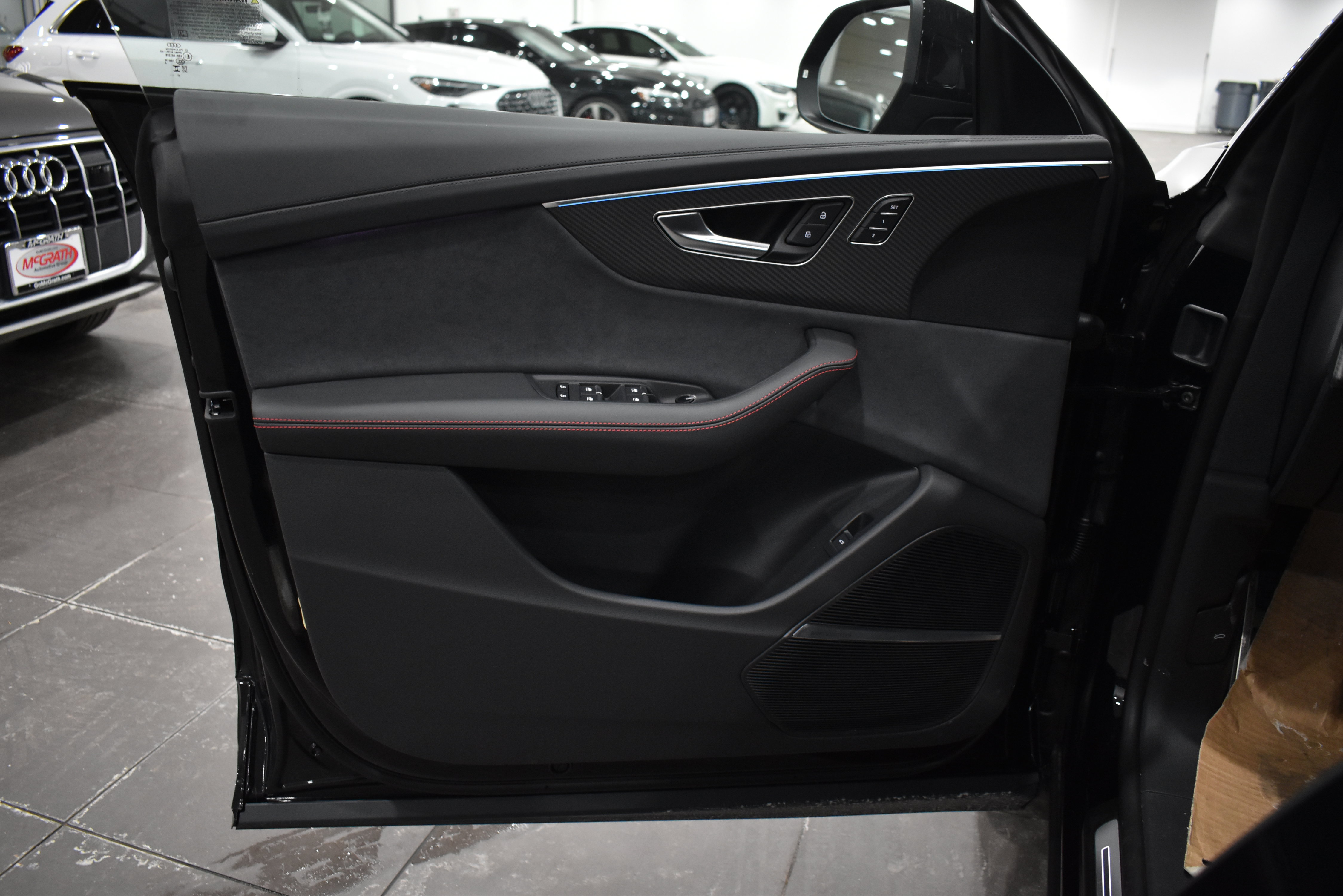 New 2026 Audi RS Q8 performance image 38