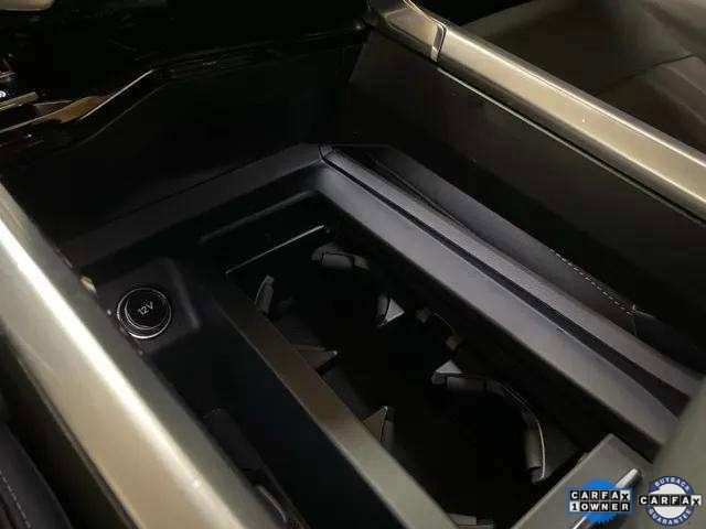 Used 2024 Audi Q8 e-tron Premium Plus image 63