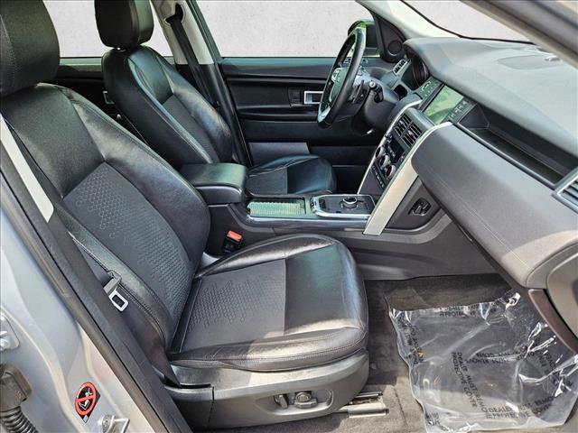 Used 2019 Land Rover Discovery Sport SE image 20