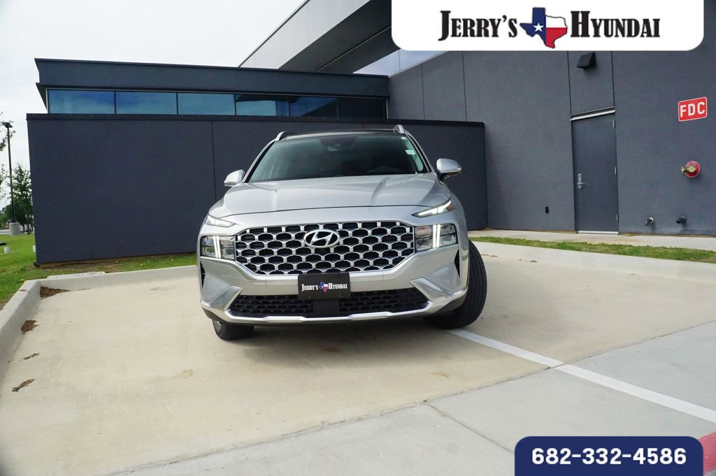 Used 2023 Hyundai Santa Fe SEL w/ Premium Package image 2