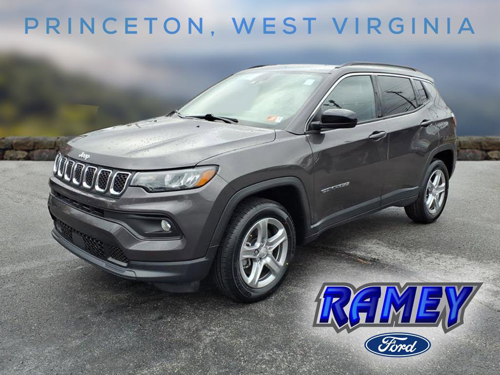 Used 2024 Jeep Compass Latitude