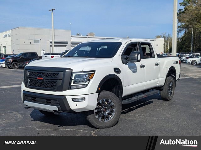 Used 2021 Nissan Titan PRO-4X w/ Pro-4x Convenience Package image 1