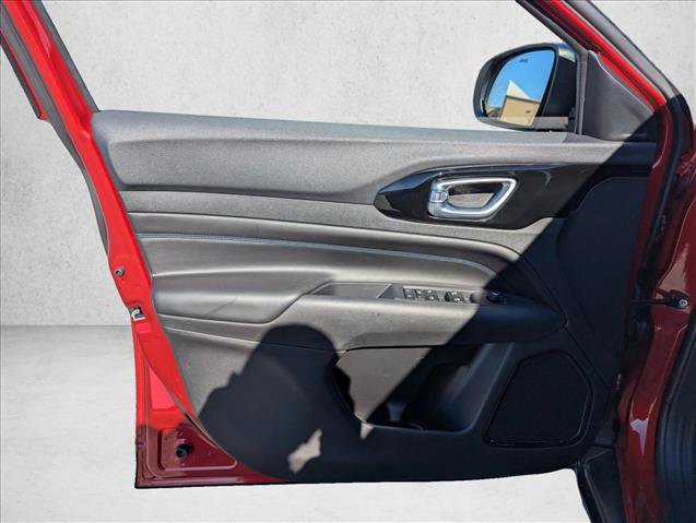 New 2026 Jeep Compass Latitude image 21