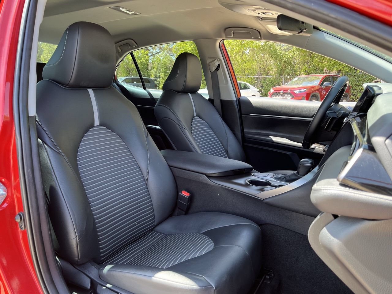 Used 2024 Toyota Camry SE FWD image 24