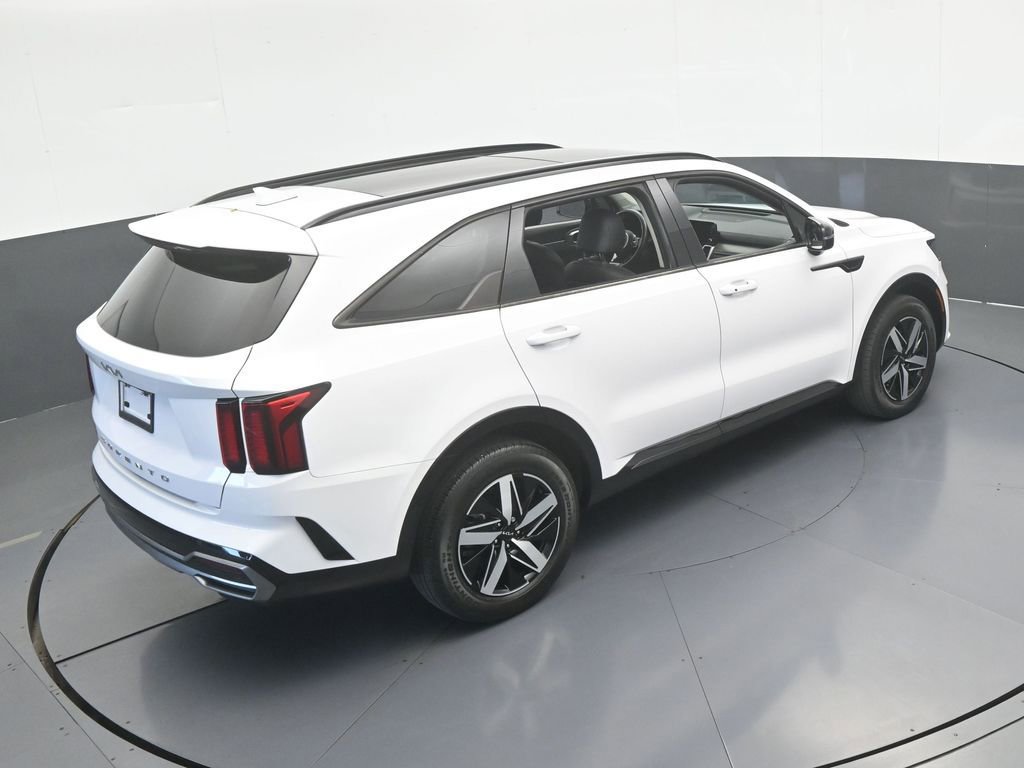 Used 2022 Kia Sorento EX w/ Panoramic Sunroof Package FWD image 54