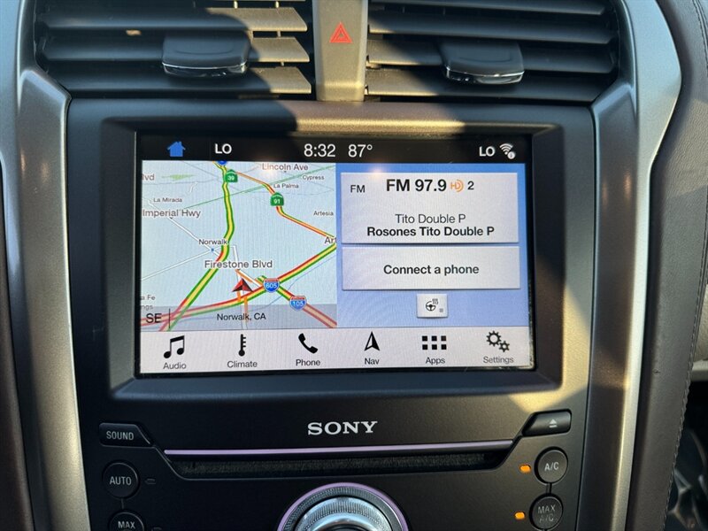 Used 2018 Ford Fusion Platinum FWD image 41