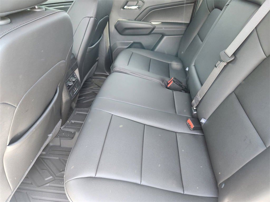 New 2025 GMC Canyon Elevation w/ Convenience Package image 20