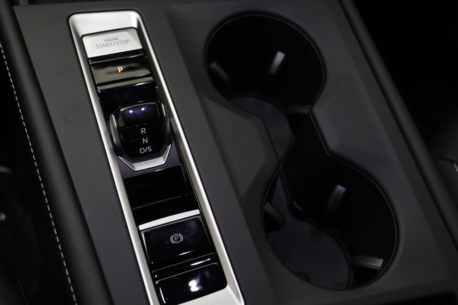 New 2026 Volkswagen Atlas SE image 10