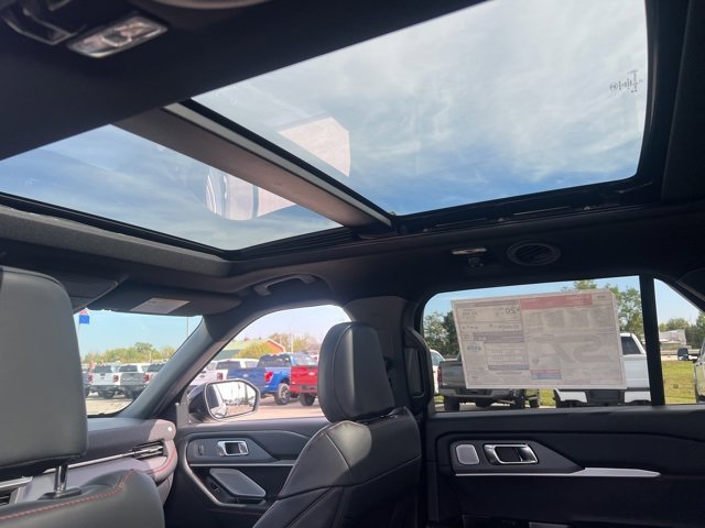 New 2025 Ford Explorer ST image 36
