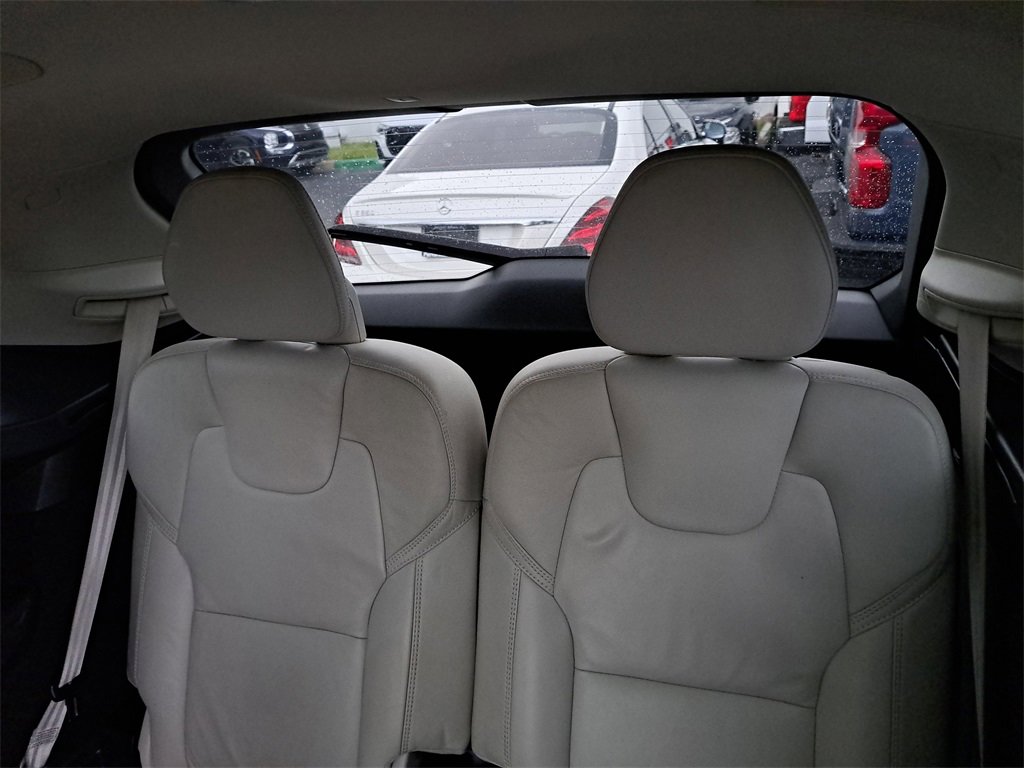 Used 2022 Volvo XC90 T6 Inscription w/ Advanced Package image 13