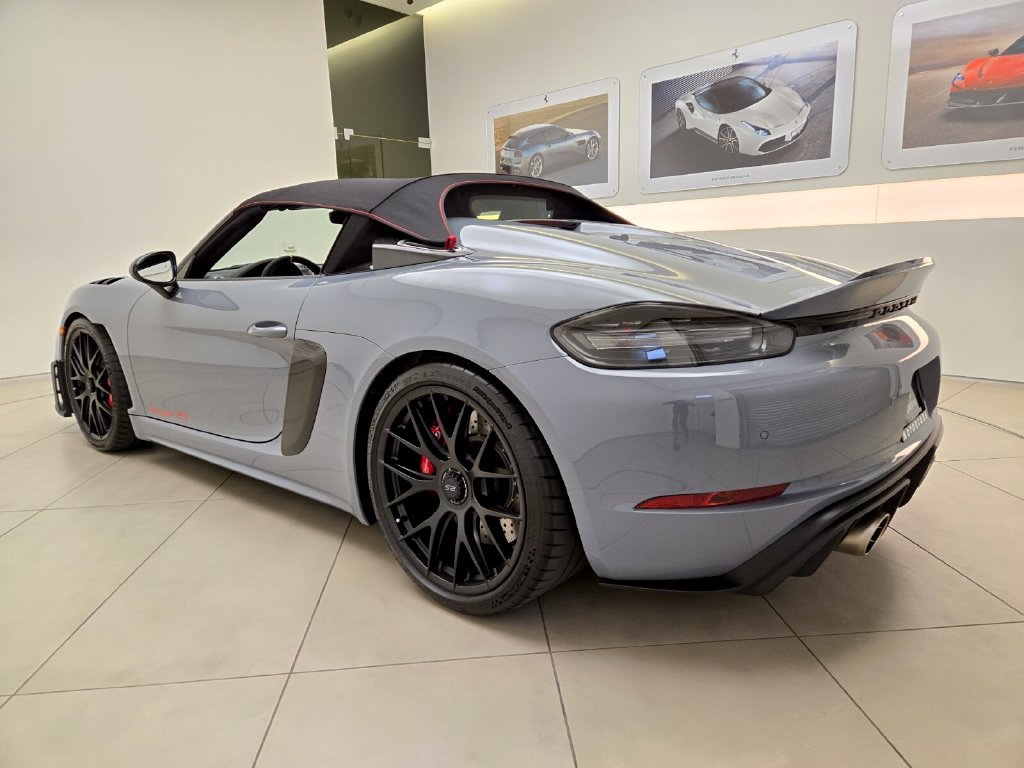 Used 2025 Porsche 718 Boxster Spyder RS RWD image 43