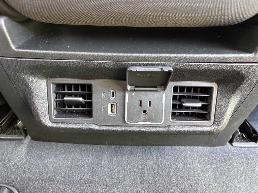 Used 2026 Chevrolet Silverado 1500 LT AWD/4WD image 38