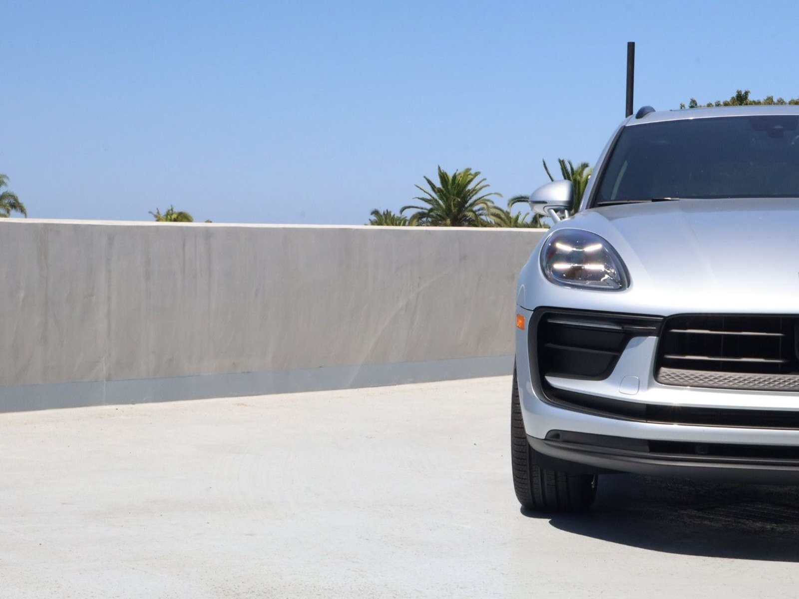 New 2026 Porsche Macan AWD/4WD image 12