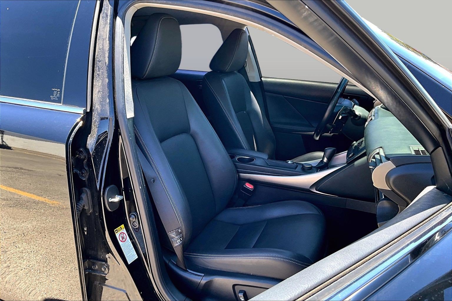 Used 2016 Lexus IS 300 AWD image 7