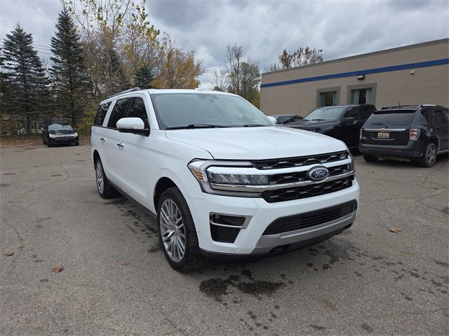 Certified 2022 Ford Expedition Max Limited image 3