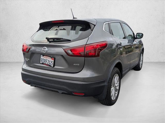 Used 2018 Nissan Rogue Sport S w/ S Appearance Package image 5